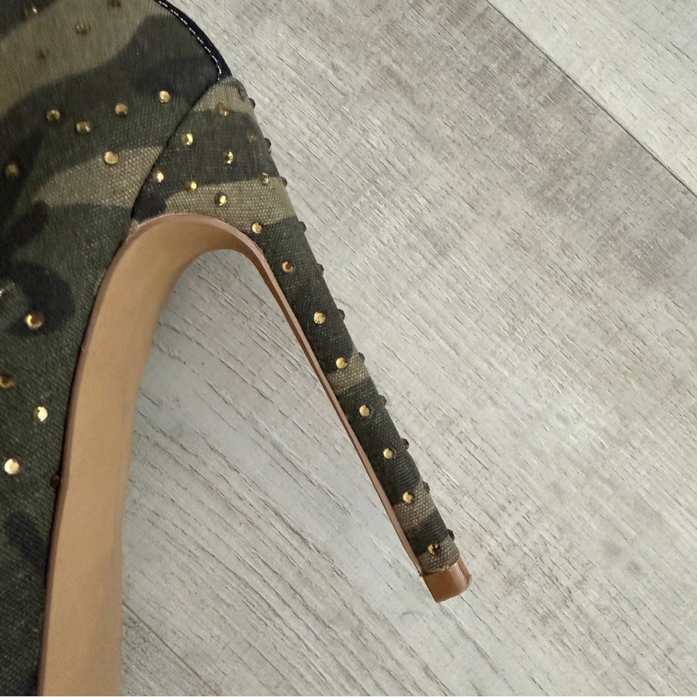 Steve Madden Olive Camo  rhinestone High-Heel Boots with Black a - Picture 2 of 15